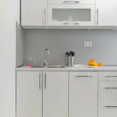 Nikola سبليت